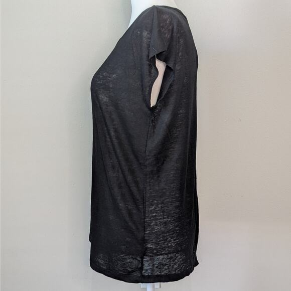Tahari NWT 100% Linen Black Sheer Button Down Back Sleeveless Blouse Size Small - Picture 3 of 8